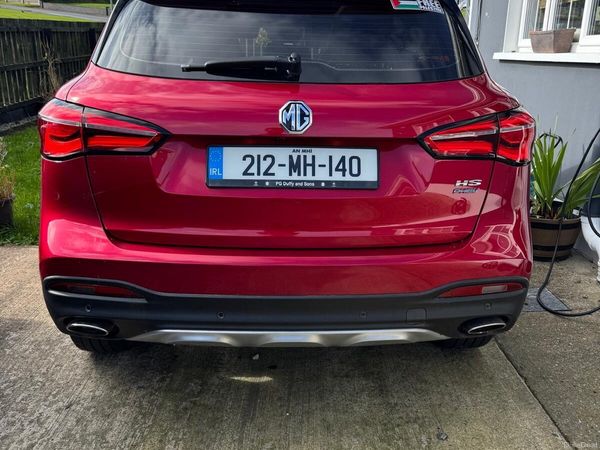 MG HS Hatchback, Petrol Plug-in Hybrid, 2021, Red