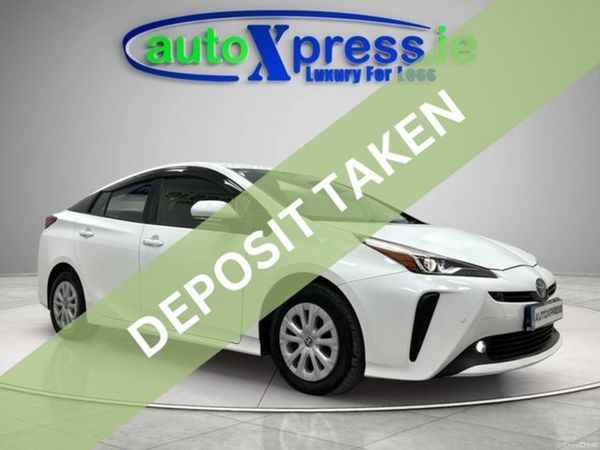 Toyota Prius Hatchback, Petrol Hybrid, 2021, White