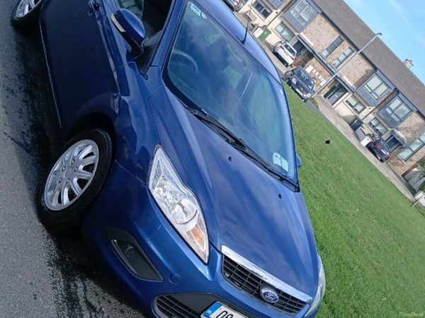 Ford Focus Saloon, Petrol, 2008, Blue