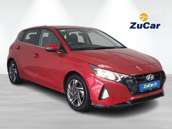 Hyundai i20 Hatchback, Petrol, 2023, Red