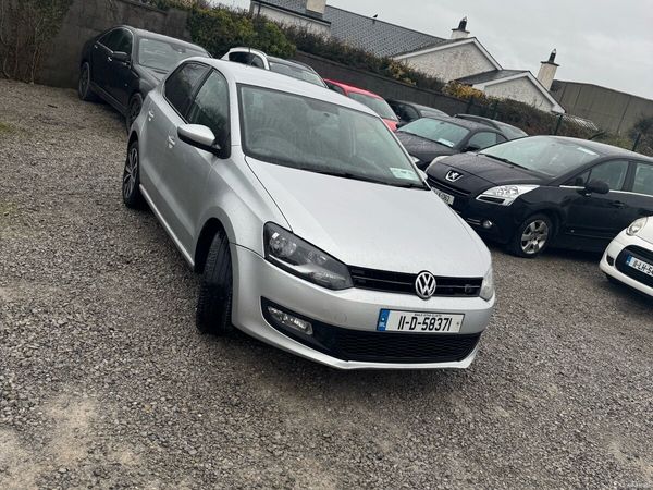Volkswagen Polo Hatchback, Diesel, 2011, Silver