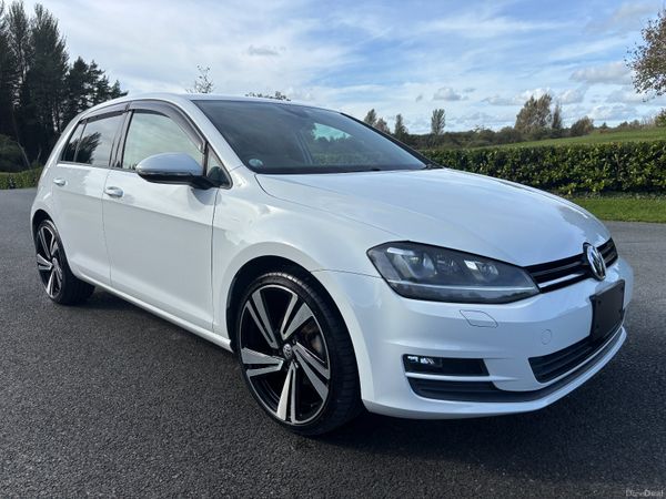 Volkswagen Golf Hatchback, Petrol, 2017, White