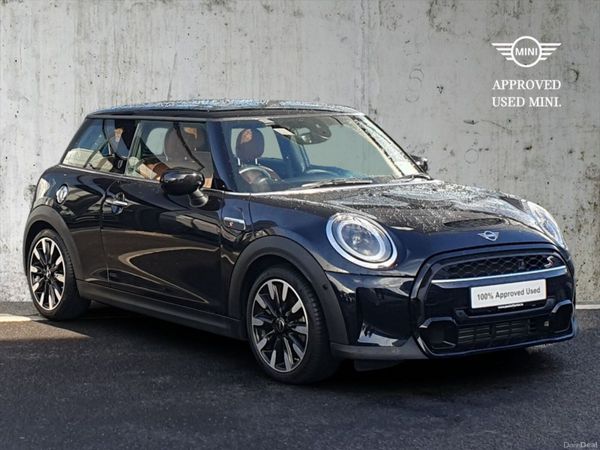 Mini Cooper Hatchback, Petrol, 2023, Black