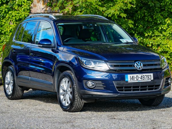 Volkswagen Tiguan SUV, Petrol, 2014, Blue