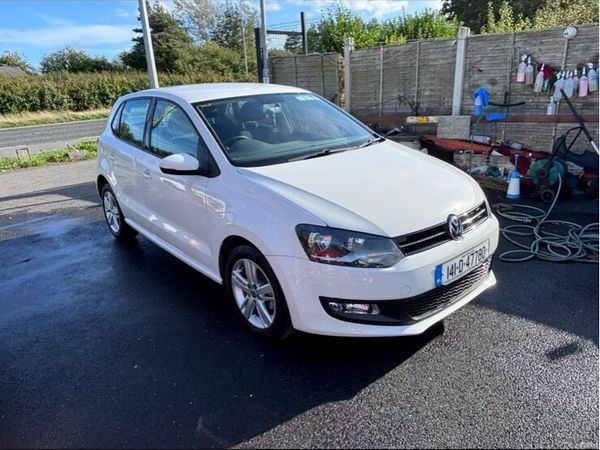 Volkswagen Polo Hatchback, Petrol, 2014, White