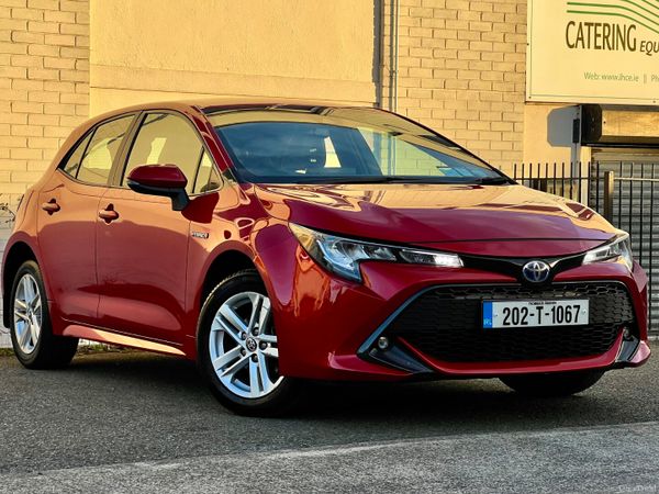 Toyota Corolla Hatchback, Petrol Hybrid, 2020, Red