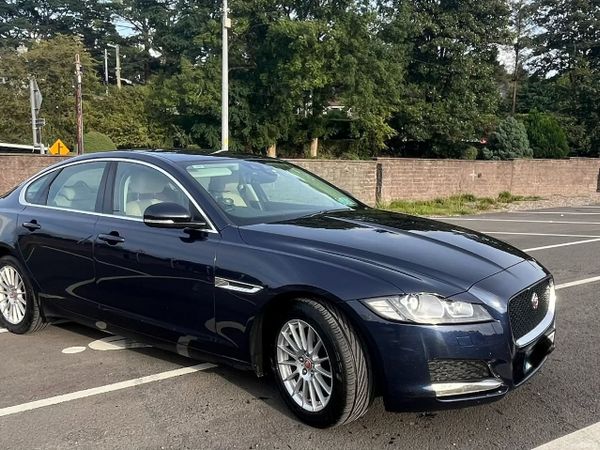 Jaguar XF Saloon, Diesel, 2016, Blue
