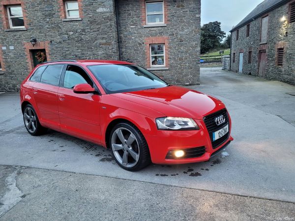 Audi A3 Hatchback, Diesel, 2012, Red