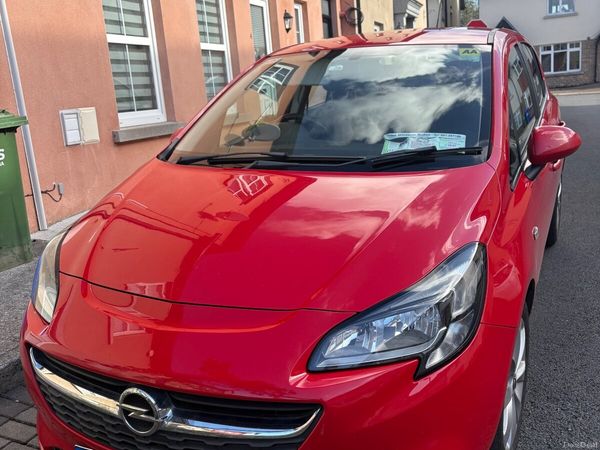 Opel Corsa Hatchback, Petrol, 2017, Red