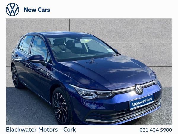 Volkswagen Golf Estate, Petrol, 2023, Blue