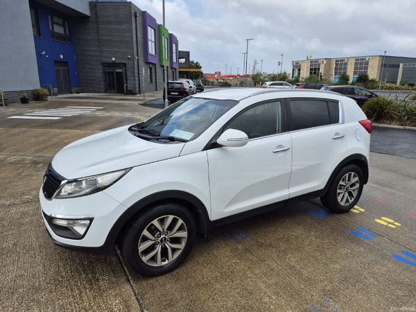 Kia Sportage SUV, Diesel, 2015, White