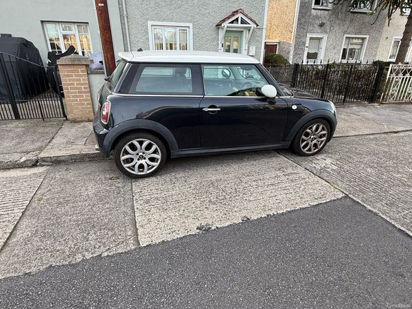 Mini Cooper Hatchback, Petrol, 2008, Black