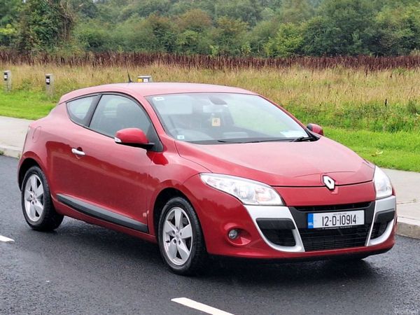 Renault Megane Coupe, Diesel, 2012, Red
