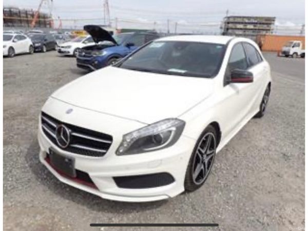 Mercedes-Benz A-Class Hatchback, Petrol, 2015, White