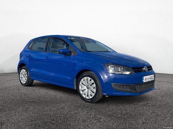 Volkswagen Polo Hatchback, Petrol, 2014, Blue