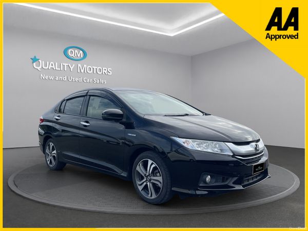 Honda Grace Saloon, Petrol Hybrid, 2015, Black