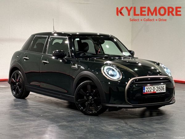 Mini Cooper Hatchback, Petrol, 2022, Green