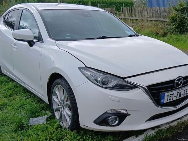 Mazda Mazda3 Saloon, Diesel, 2015, White