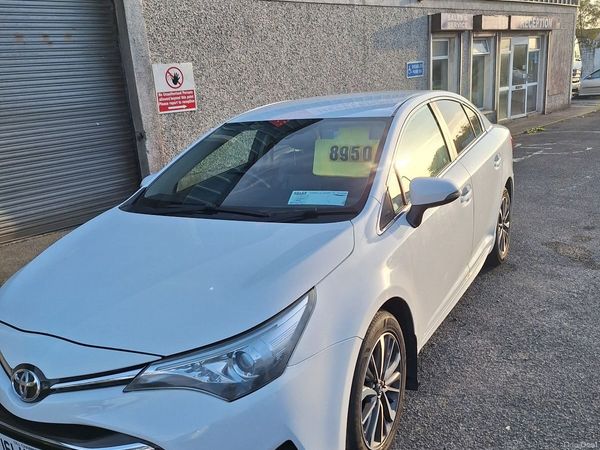 Toyota Avensis Saloon, Diesel, 2016, White