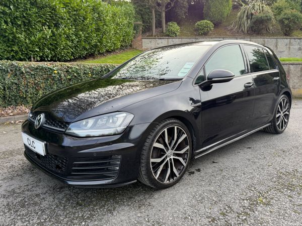 Volkswagen Golf Hatchback, Diesel, 2015, Black