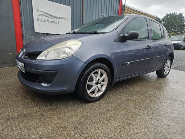 Renault Clio Hatchback, Petrol, 2006, Blue