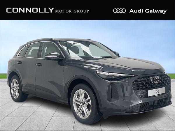 Audi Q5 SUV, Petrol Plug-in Hybrid, 2027, Grey