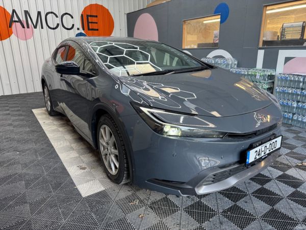Toyota Prius Saloon, Petrol, 2024, Grey