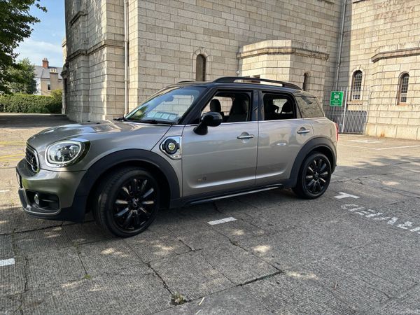 Mini Cooper SUV, Petrol Plug-in Hybrid, 2018, Grey