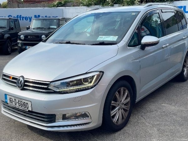 Volkswagen Touran MPV, Petrol, 2016, Silver