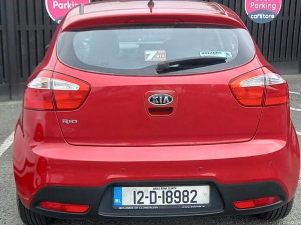 Kia Rio Hatchback, Petrol, 2012, Red