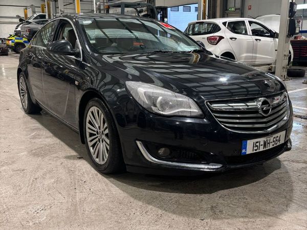 Opel Insignia Saloon, Diesel, 2015, Black