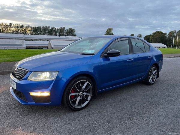 Skoda Octavia Saloon, Diesel, 2016, Blue