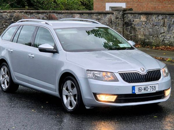 Skoda Octavia Estate, Diesel, 2016, Silver