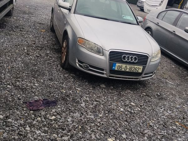 Audi A4 Saloon, Petrol, 2005, Silver