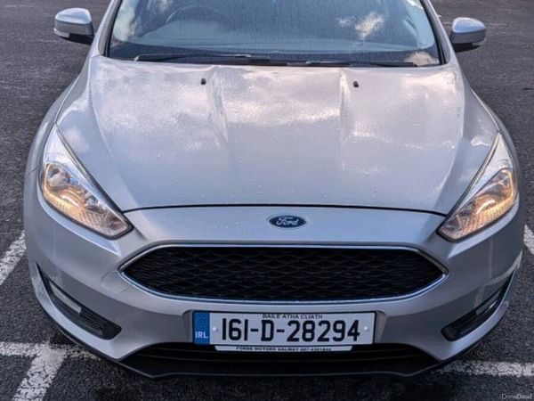 Ford Focus Hatchback, Petrol, 2016, Silver