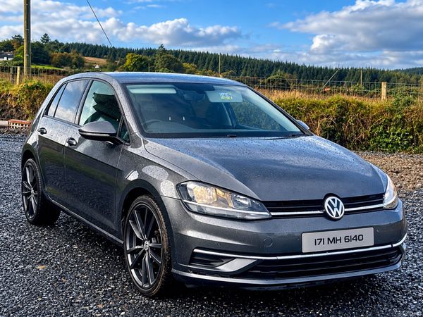 Volkswagen Golf Hatchback, Diesel, 2017, Grey