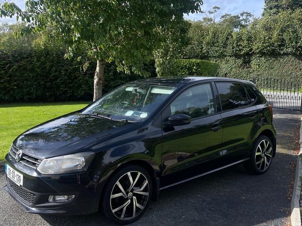 Volkswagen Polo Hatchback, Diesel, 2013, Black
