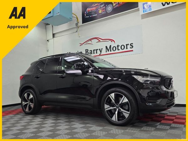 Volvo XC40 SUV, Petrol Plug-in Hybrid, 2022, Black