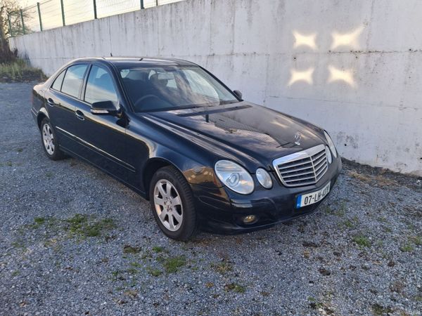 Mercedes-Benz E-Class Saloon, Petrol, 2007, Black