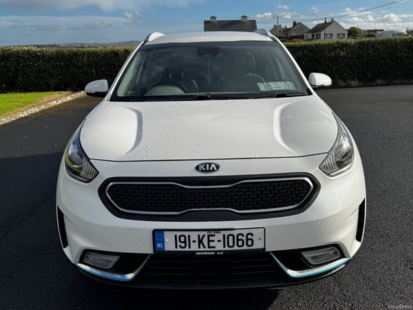 Kia Niro SUV, Petrol Plug-in Hybrid, 2019, White