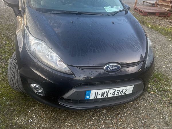 Ford Fiesta Hatchback, Diesel, 2011, Black
