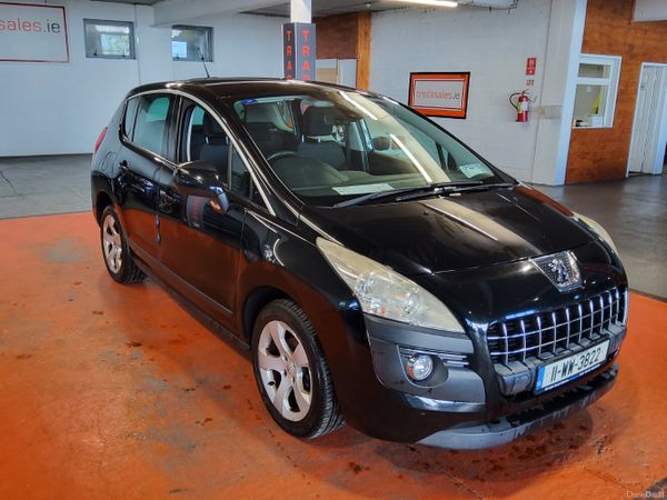 Peugeot 3008 MPV, Diesel, 2011, Black