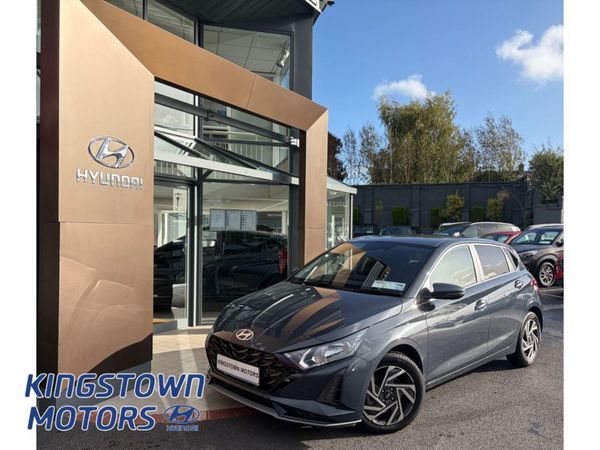 Hyundai i20 Hatchback, Petrol, 2025, Grey
