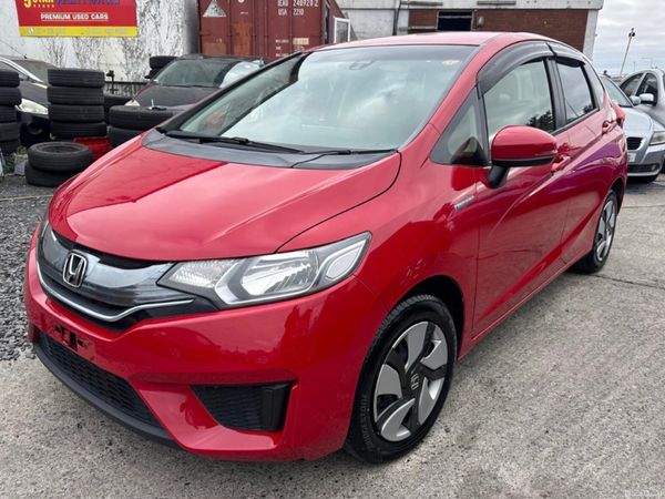Honda Fit Hatchback, Petrol Hybrid, 2015, Red