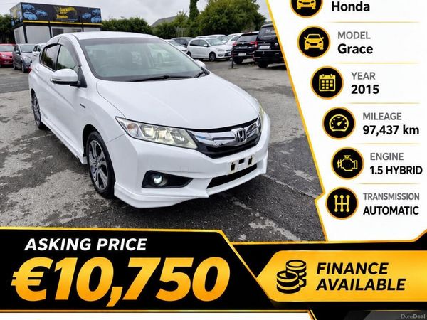 Honda Grace Saloon, Petrol Hybrid, 2015, White