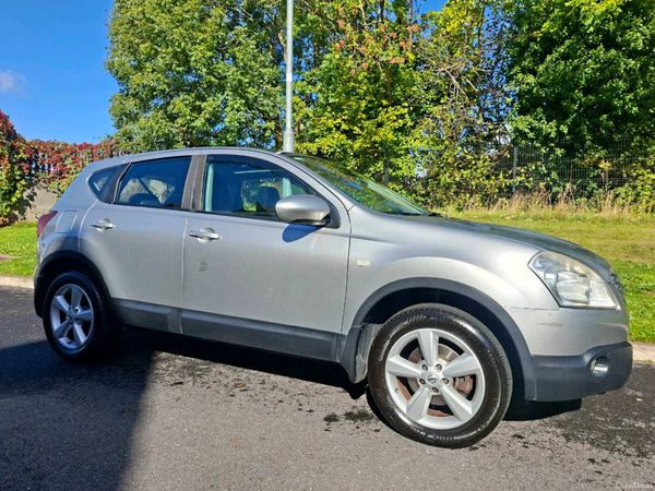 Nissan Qashqai Hatchback, Petrol, 2008, Silver
