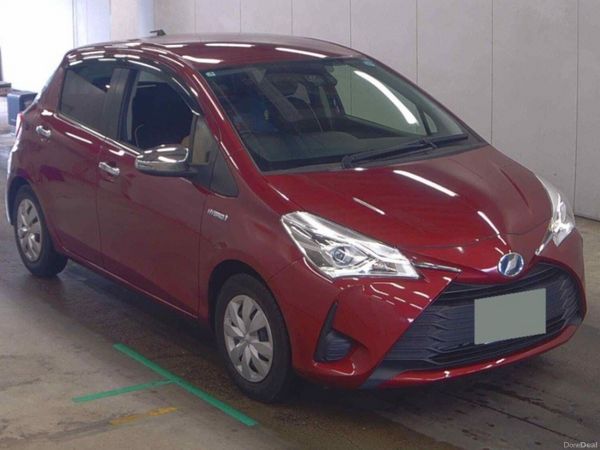 Toyota Vitz Hatchback, Petrol Hybrid, 2017, Red