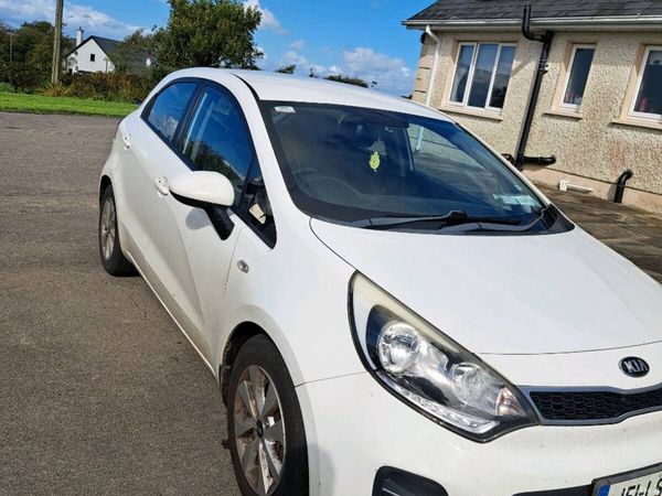 Kia Rio Hatchback, Diesel, 2015, White