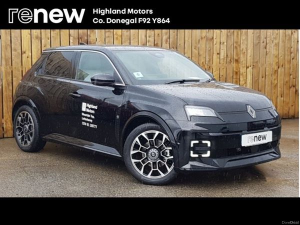 Renault 5 Hatchback, Electric, 2026, Black