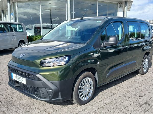 Toyota Proace MPV, Electric, 2025, Green